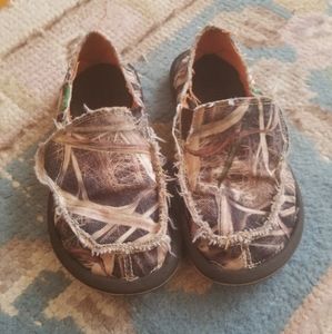 Sanuks